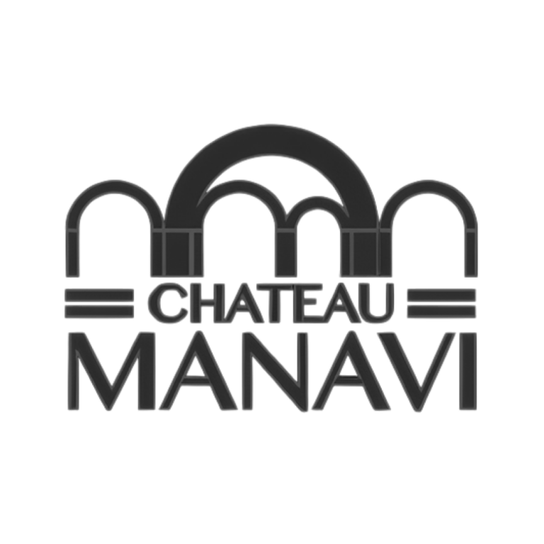 Black-Logo-Chateu-Manavi-768x768